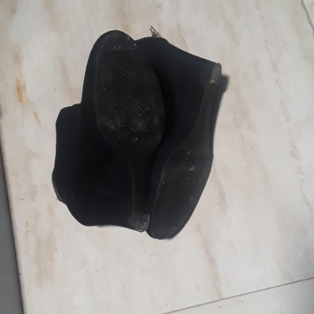 Booties - Picture 3 of 3